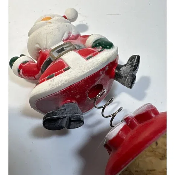 Santa Claus Wine Bottle Stopper Spring Design Cork Base 4" - Picture 5 of 6